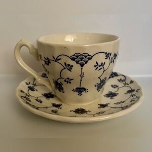 Churchill Finlandia Pattern Tea Cup & Saucer Made In England